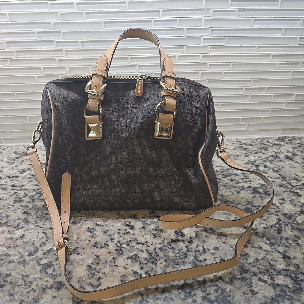 Michael Kors Brown and Tan Key & Card Holder